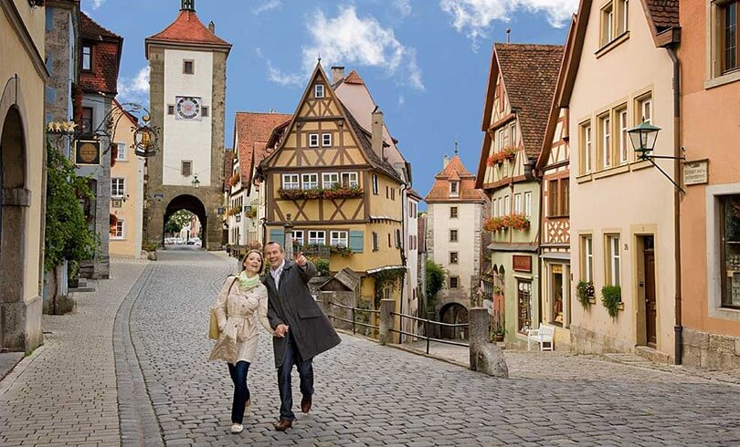 Tham quan khung cảnh cực “nghệ” trên con đường Lãng mạn ở Munich
