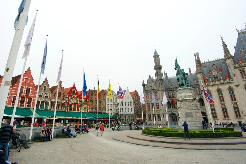 Quảng trường Burg Square ở Bruges