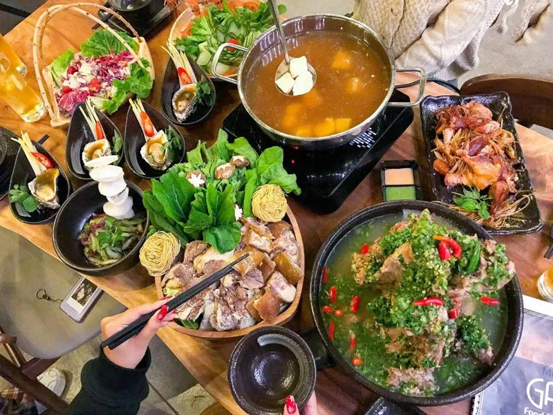 Lẩu bò ba toa Đà Lạt